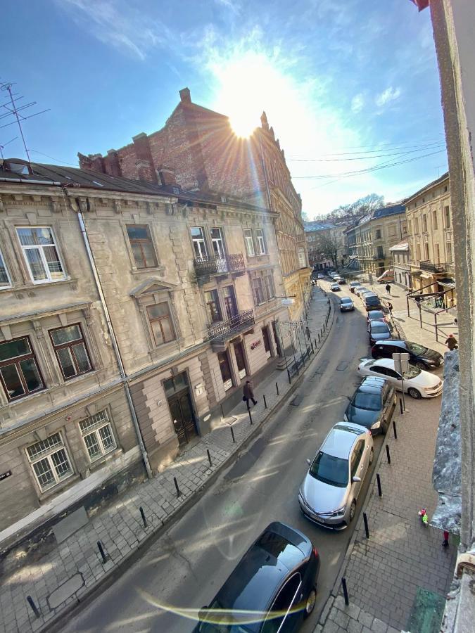 Dudaeva Apartment Lviv